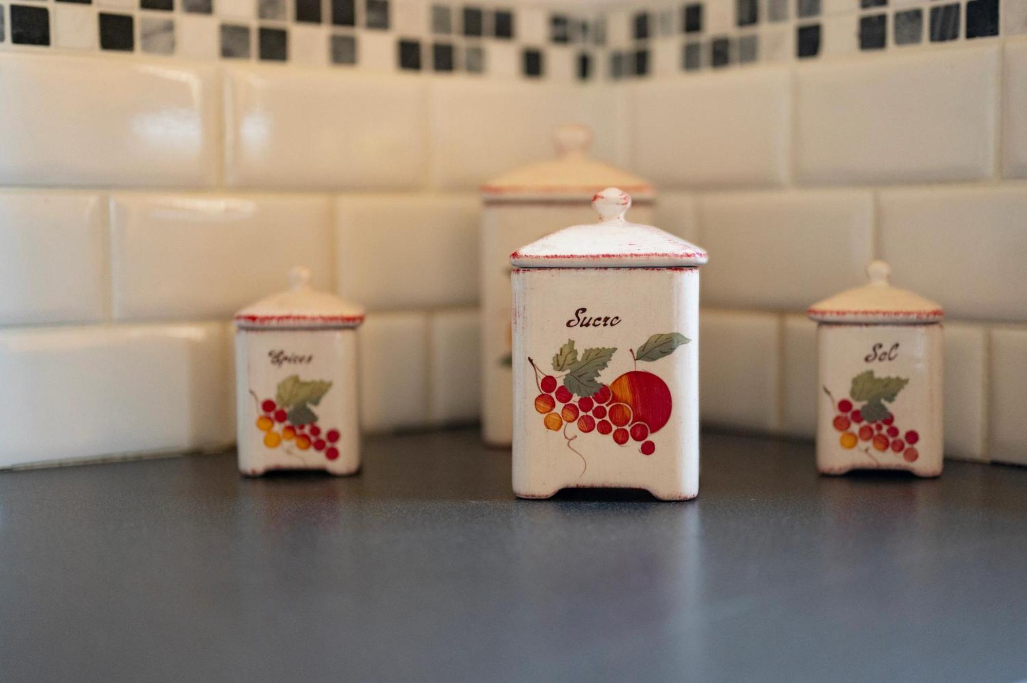 Gite L'Orangerie Du Chateau D'Emalleville Bagian luar foto